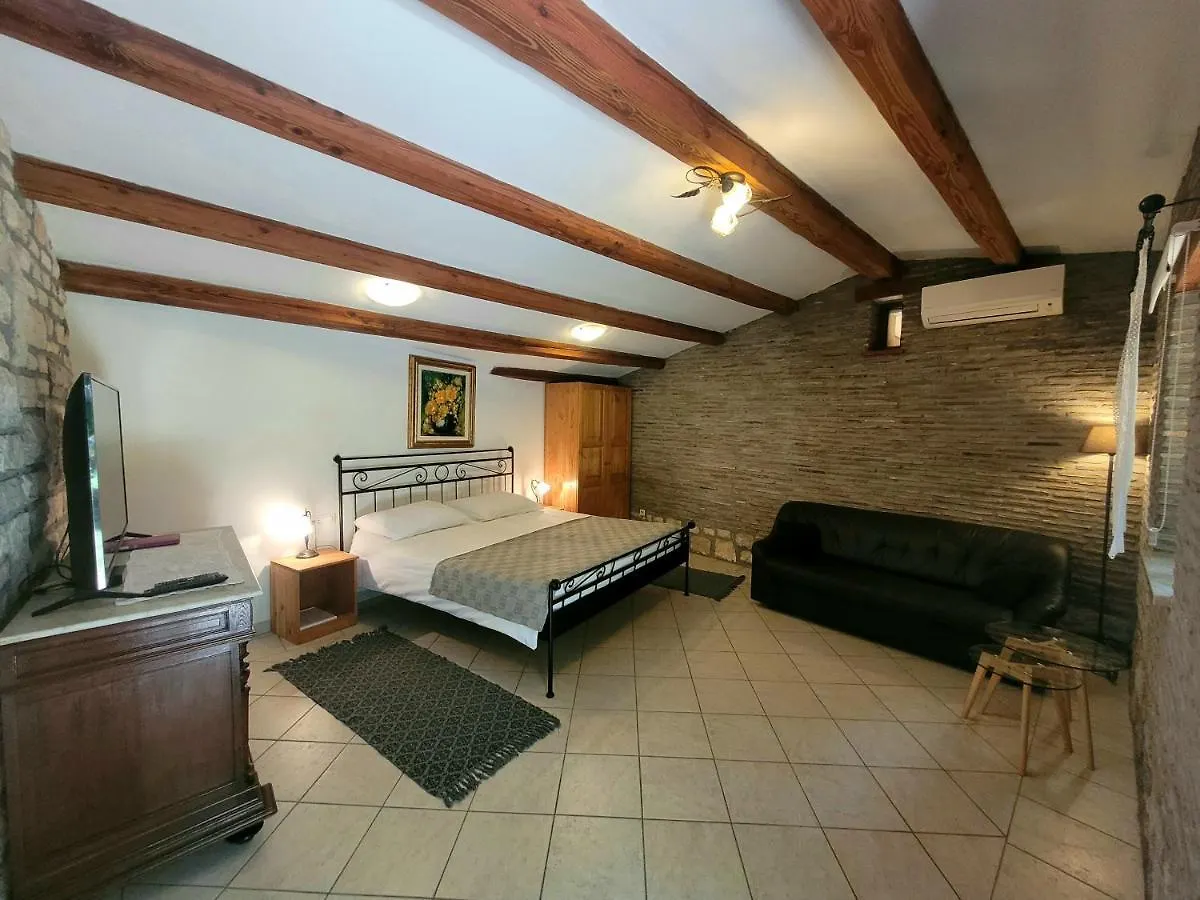 Apartments Brscic Porec